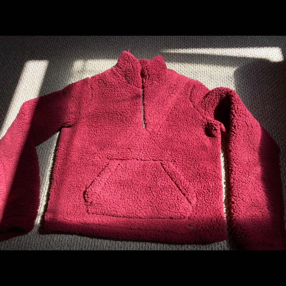 Maroon sherpa